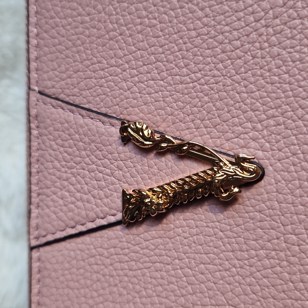 Versace Wallet - Picture 4 of 10